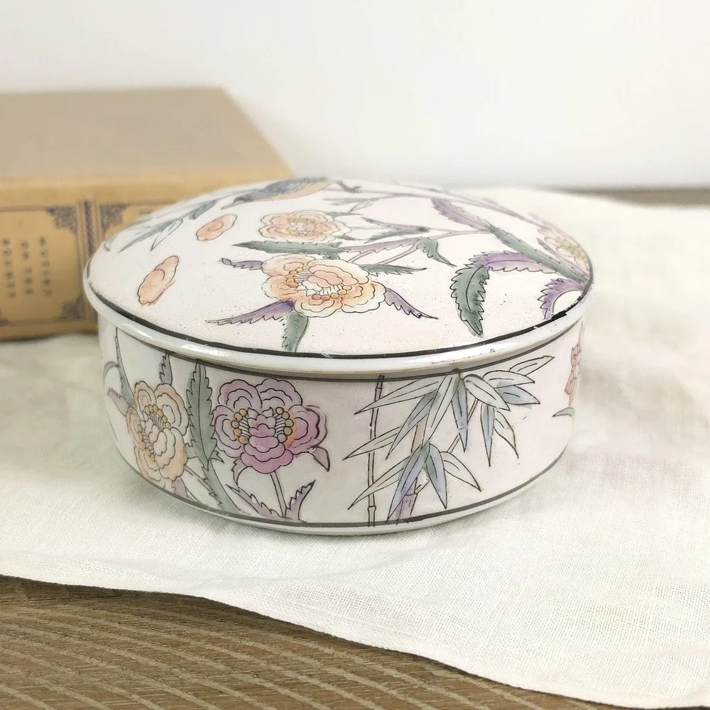 Vintage‎ Floral Trinket Dish, Porcelain Hand Painted Jewelry Box
